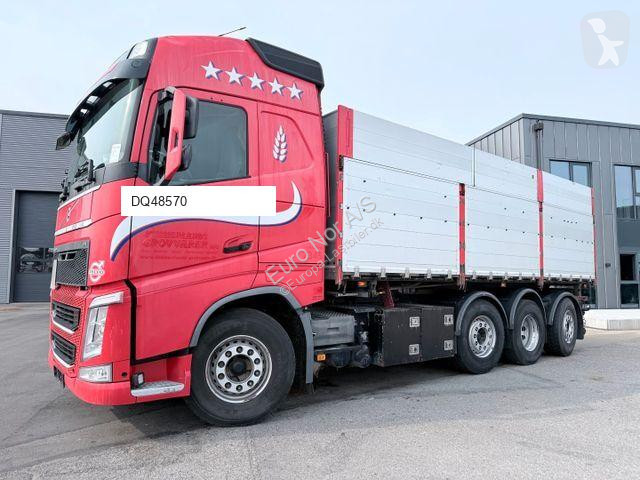 Camión Volvo 2120 K3
