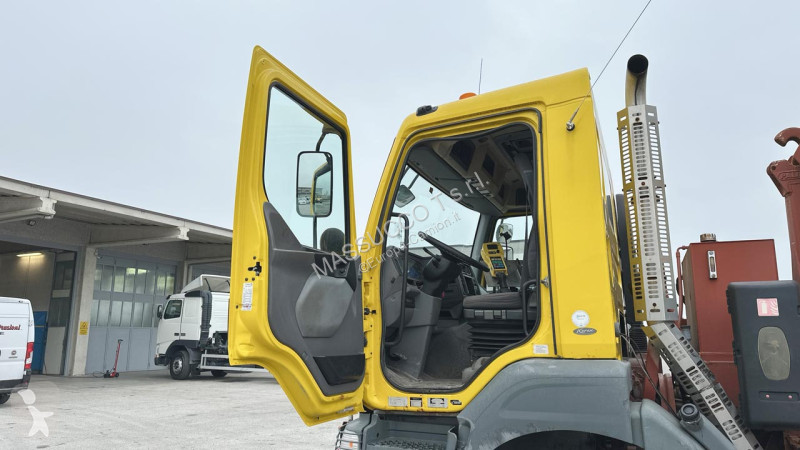 شاحنة Renault 370 DCI 6x4