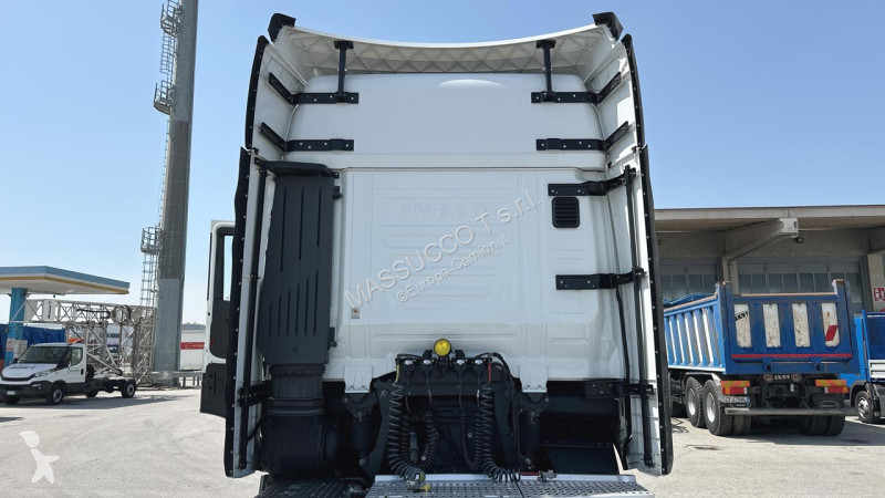 Camion Iveco 490 4x2