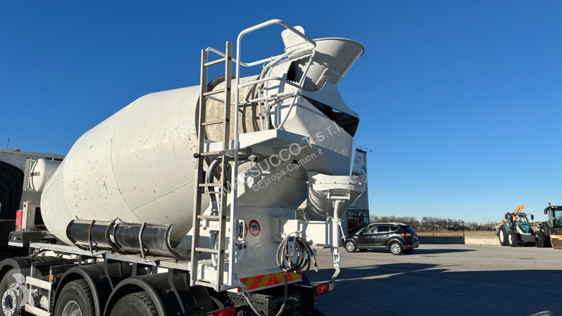Beton Renault C430 8x4