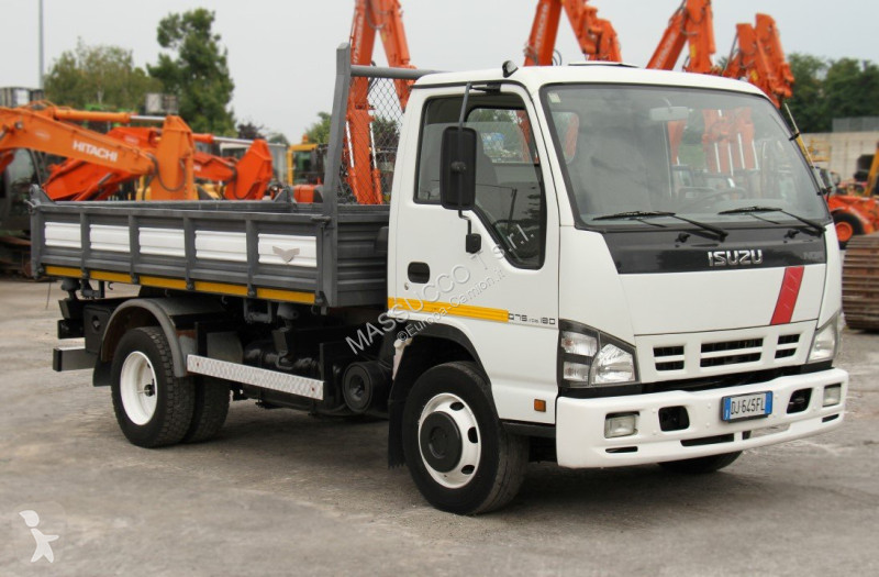 Грузовик Isuzu NQR175.75