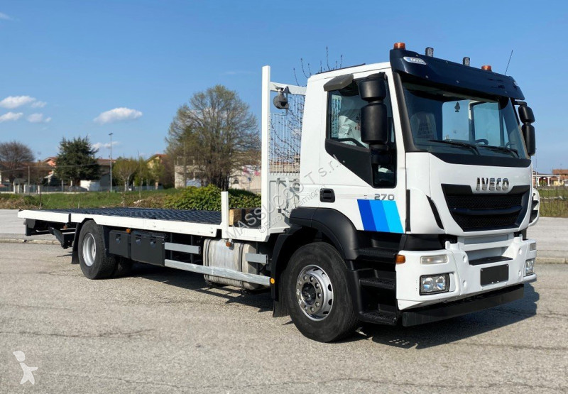 شاحنة Iveco STRALIS 270