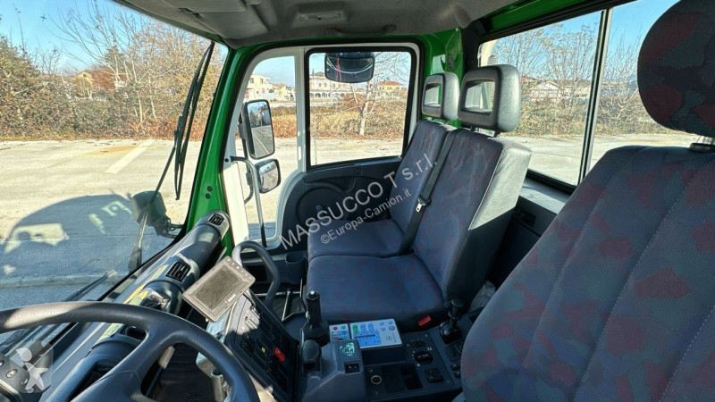 شاحنة Mercedes 405 4X4