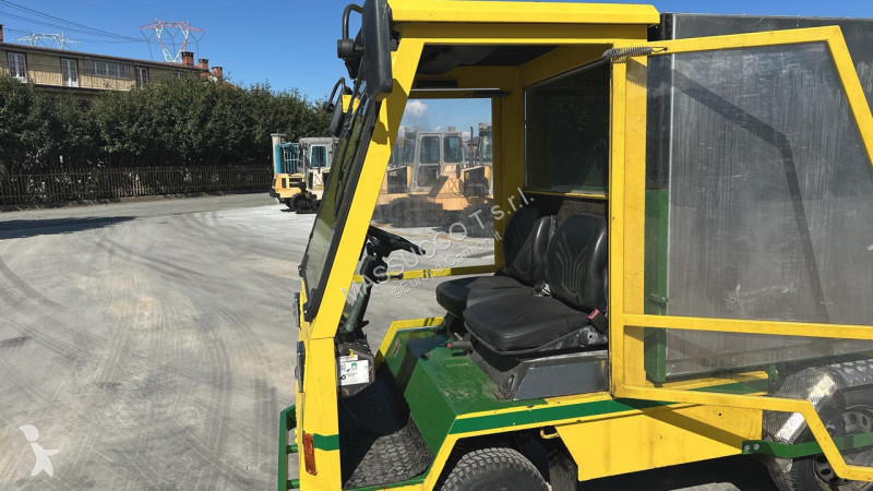شاحنة Schmitz Cargobull MK 1700E 4X2