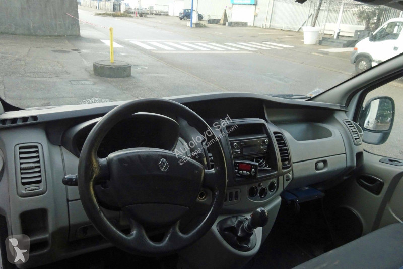 Véhicule utilitaire Renault TRAFIC FRIGO 2,0...