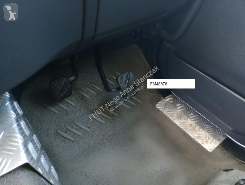 شاحنة Renault MIDLUM 240DXI DOKA - 6 PLACE -...