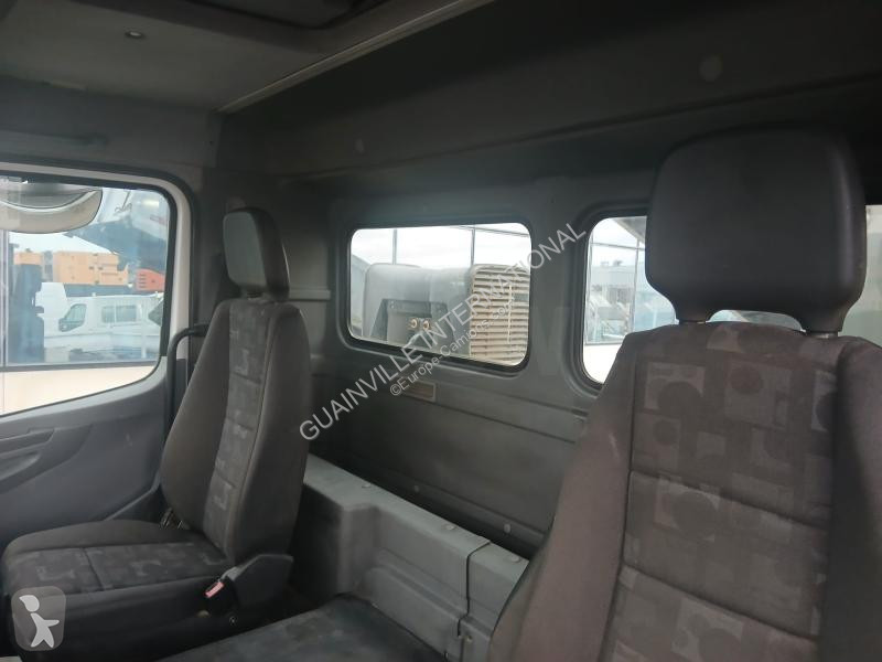 شاحنة Mercedes 3240
