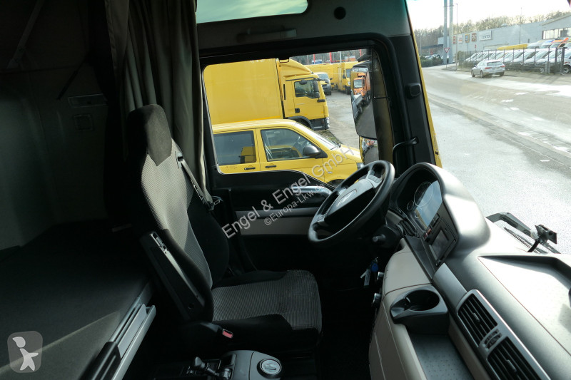 شاحنة MAN TGX 26.420 6x2 KLIMA AHK Lenkachse