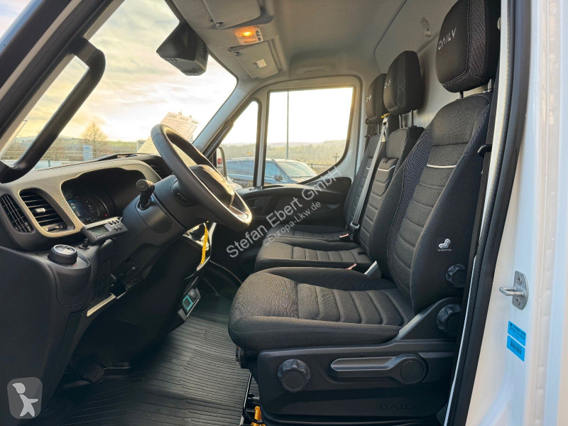 شاحنة Iveco 70C18 HA8 *R.3750mm*Automatik*LBW*