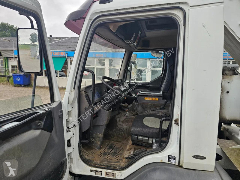 شاحنة Renault V.I. Renault VI Truck Mounted...