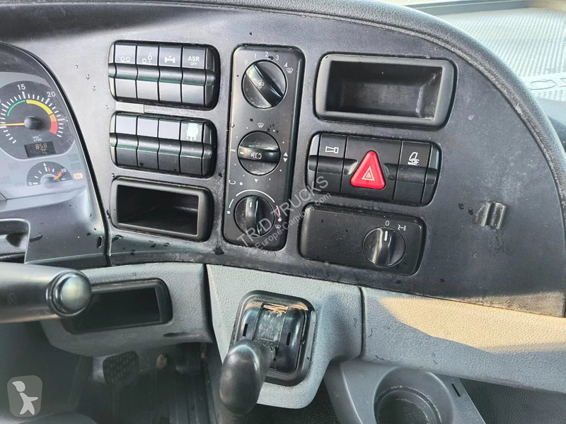 Camion Mercedes 2536 15500L INSULATED INOX TANK...