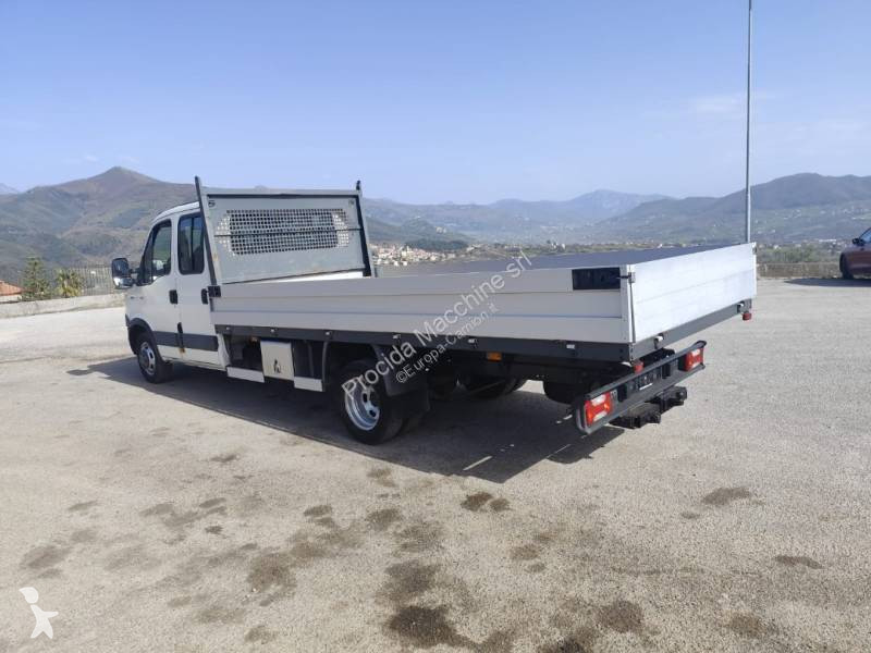 شاحنة Iveco