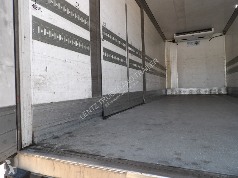 شاحنة Volvo 460-6X2 KÜHLKOFFER BI-TEMP-LBW EURO6