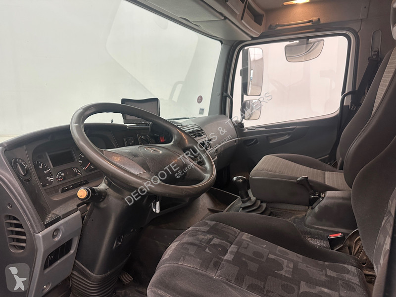 Camion Mercedes 1024