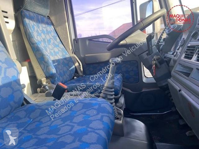 شاحنة Iveco
