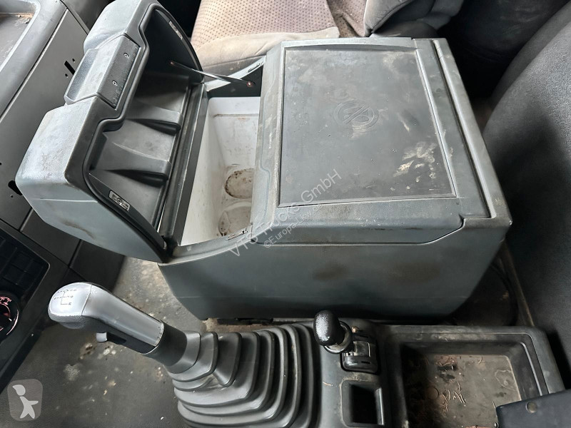 Camion MAN 35.480 8x6BB Meiller Bordmatik...