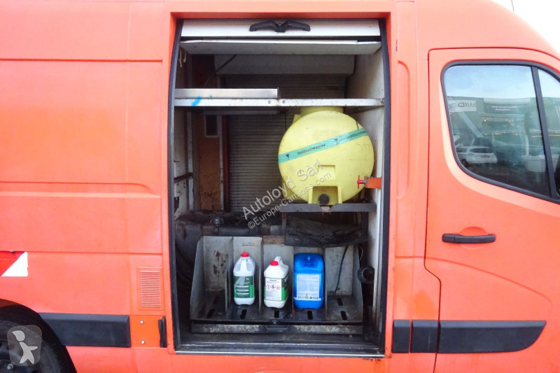 عربة نفعية Renault MASTER 2,3 dCi 125 L2H2