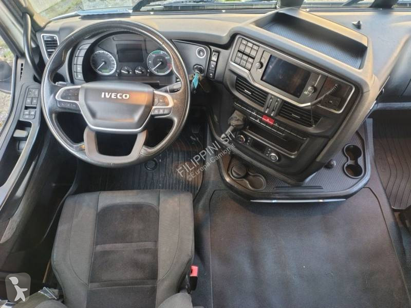 شاحنة Iveco