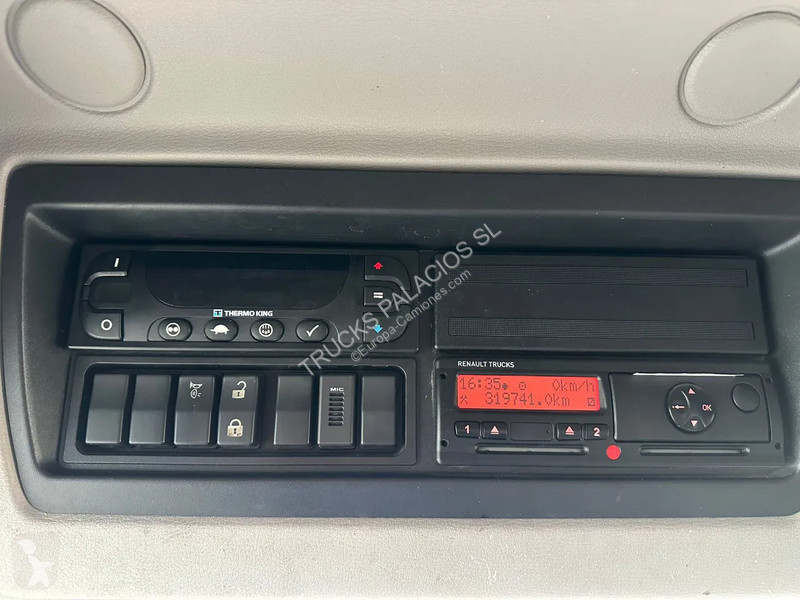 شاحنة Renault D 10.210 frigo carne colgada