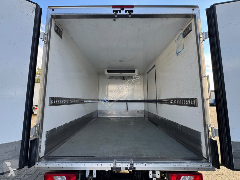 Kamion Ford Tiefkühlkoffer Türen+LBW ATM 83tkm!