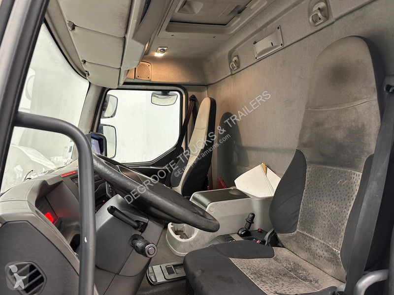 شاحنة Renault 270 DXi