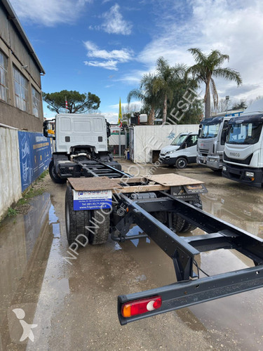 شاحنة Iveco Iveco 180e28