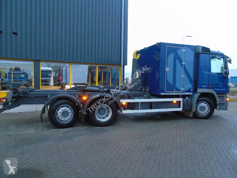 شاحنة Mercedes 2632 + PALFINGER + 6X2 + EURO 5