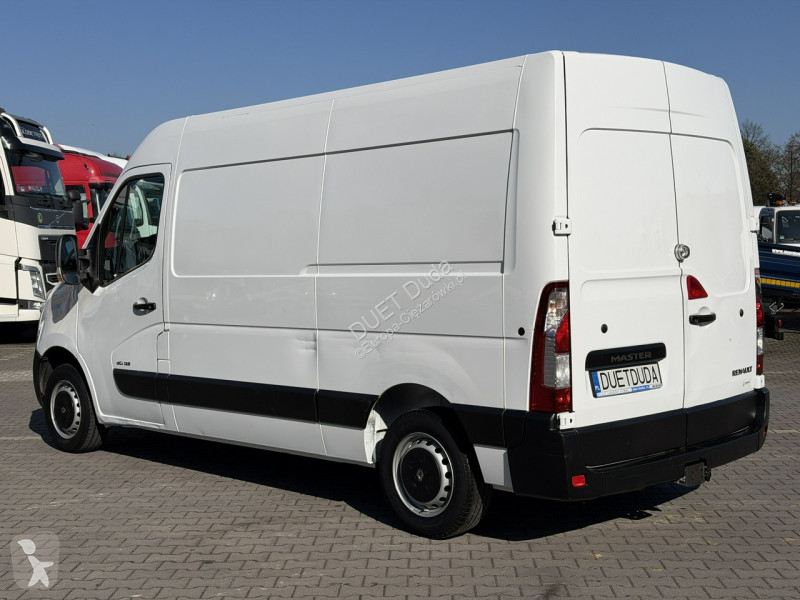 Furgoneta Renault