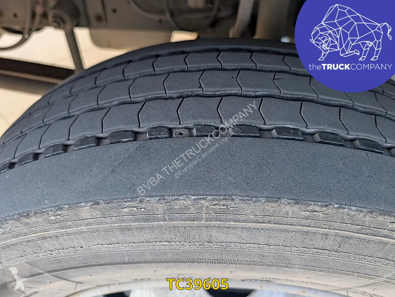 شاحنة Iveco EuroCargo 120 E22
