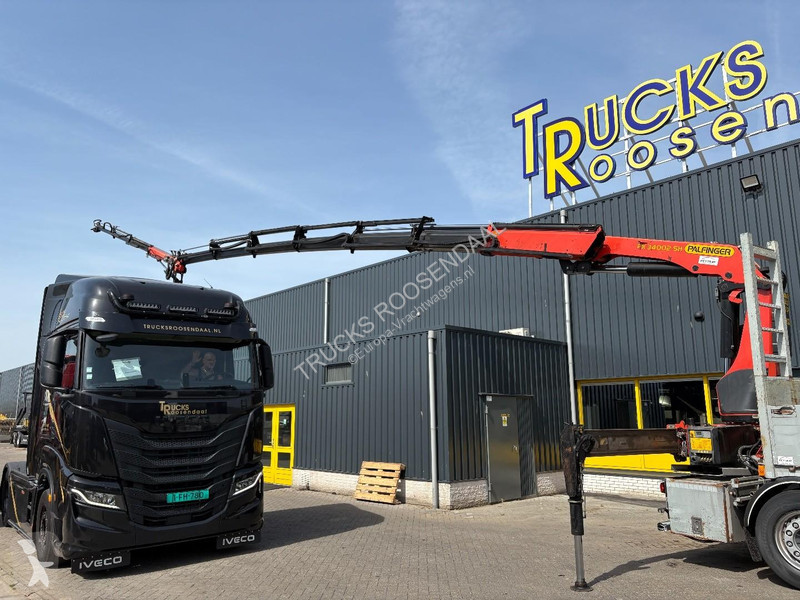 شاحنة Volvo 500 8x4 + PALFINGER PK 34002 6x EXT...
