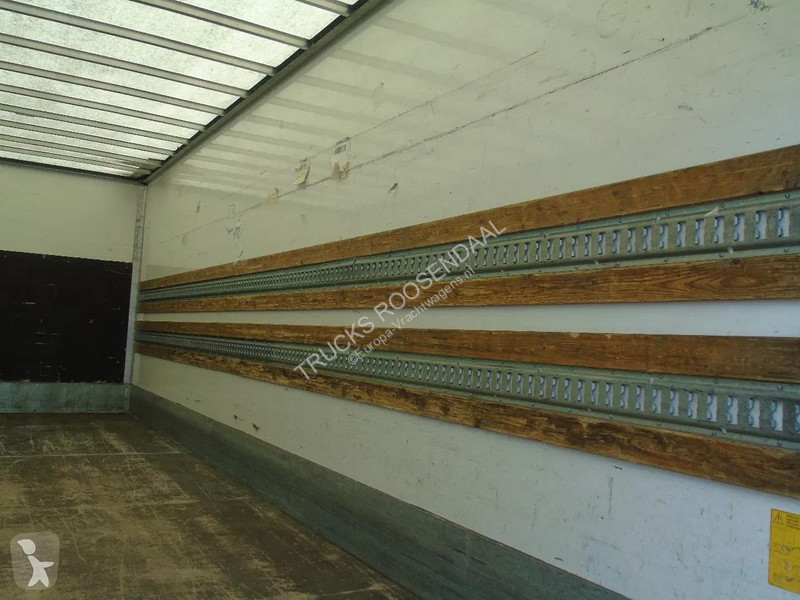 شاحنة Iveco 120E21 euro 6 + lift + lot in stock