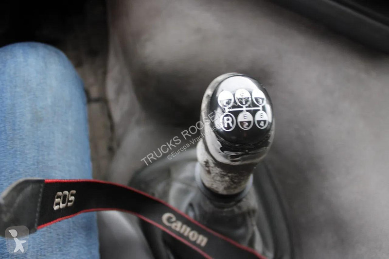 شاحنة Volvo 12340 + ADR + stokota 14.000L + manual