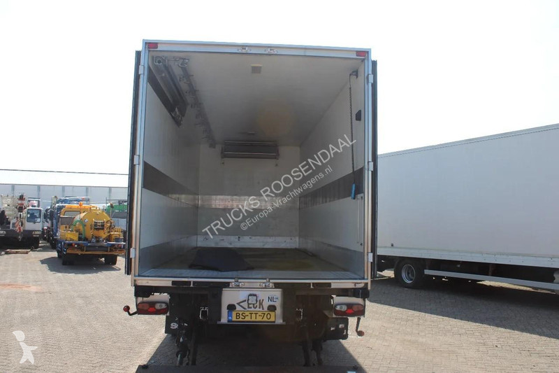Camion Scania 230 + thermo king + lift