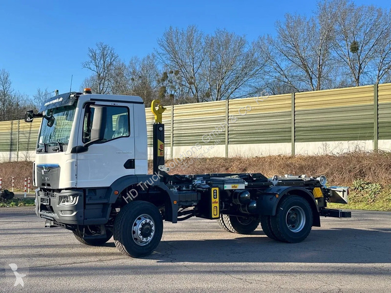 شاحنة MAN TGM MAN TGM 4x4 Euro 6e Hyva 12-45