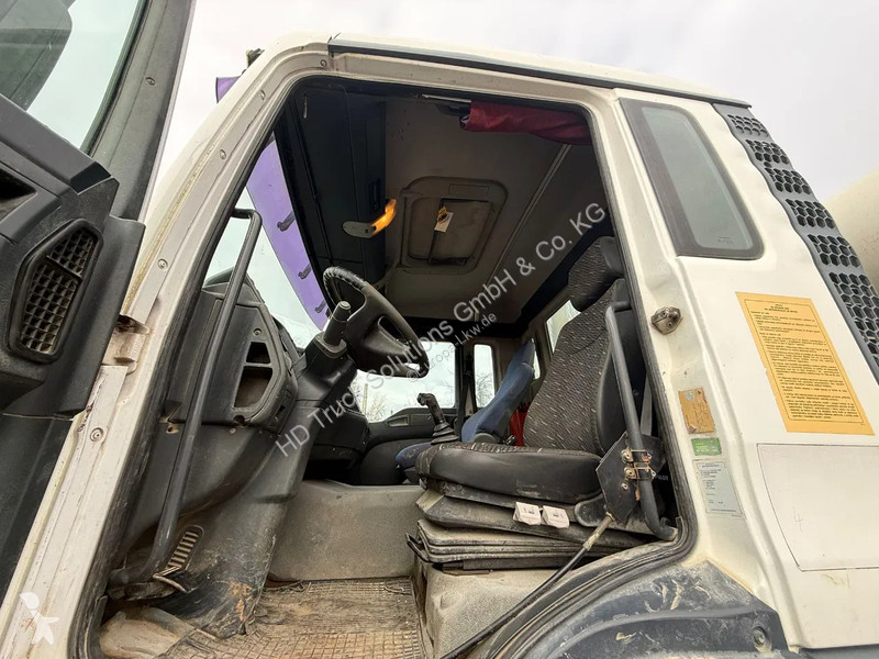 شاحنة MAN 35.360 MAN TGM 35.360 8x4 Liebherr 10m³