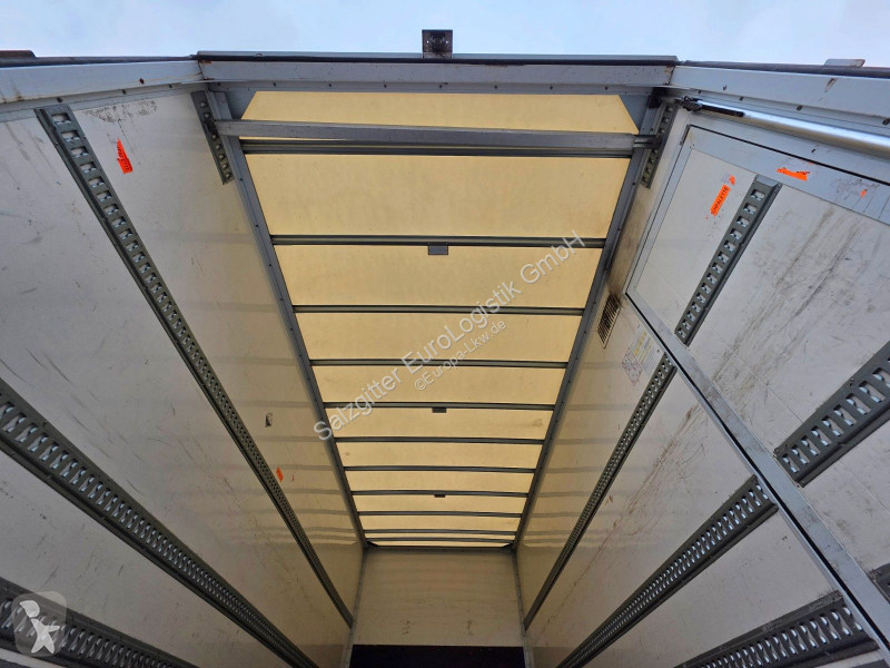 Mercedes 1223 / Ladebordwand truck