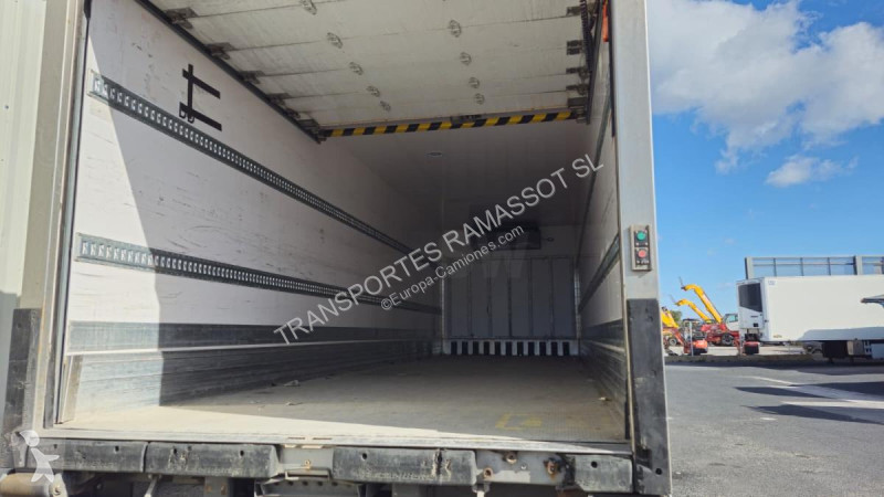 شاحنة Renault  D WIDE 280 DXI