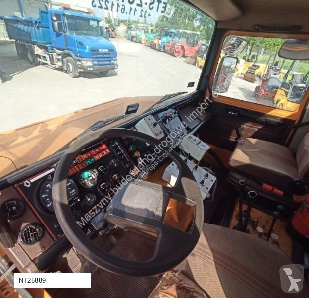 Kamion Renault TH 1118