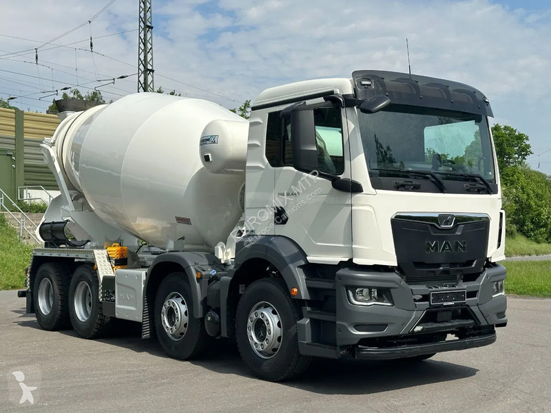 شاحنة MAN TGS MAN TGS 8x4 / Euromix MTP EM 9 L