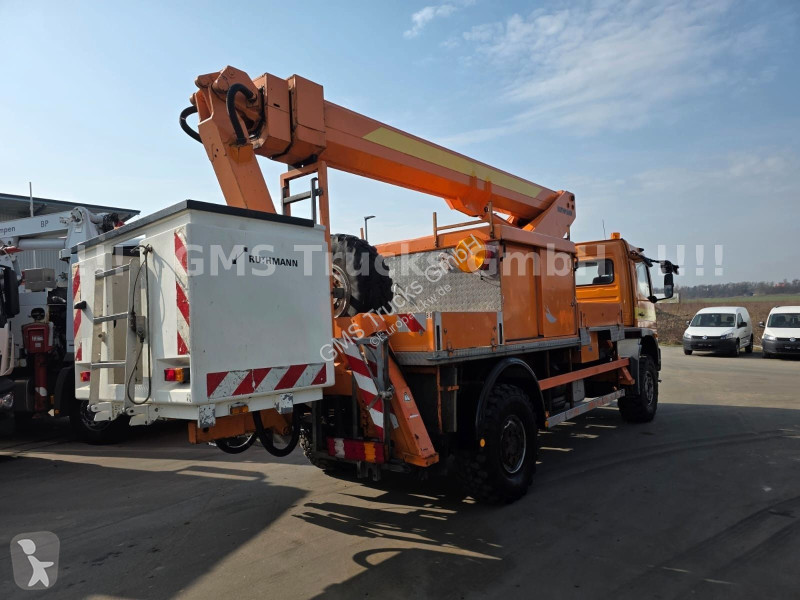 شاحنة Mercedes 1318 /4X4 ALLRAD/Isolatin/23m...