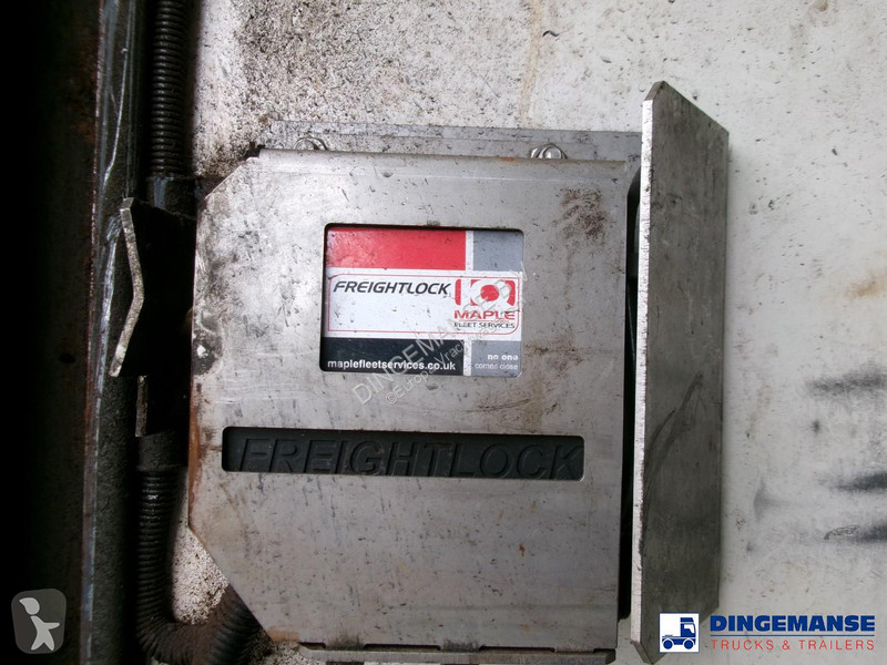 شاحنة Iveco 180E25S RHD 4x2 Euro 6 Closed box
