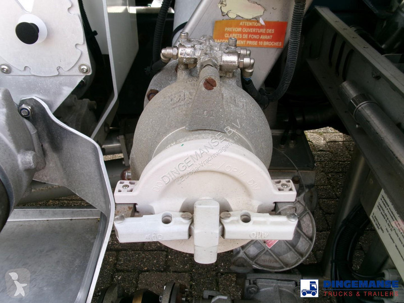 Lastbil Volvo 280 4X2 fuel tank 13.6 m3 / 4...