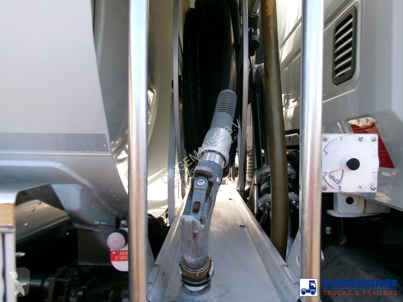 شاحنة Iveco AD260S31Y 6X2 fuel tank 19 m3 / 5...