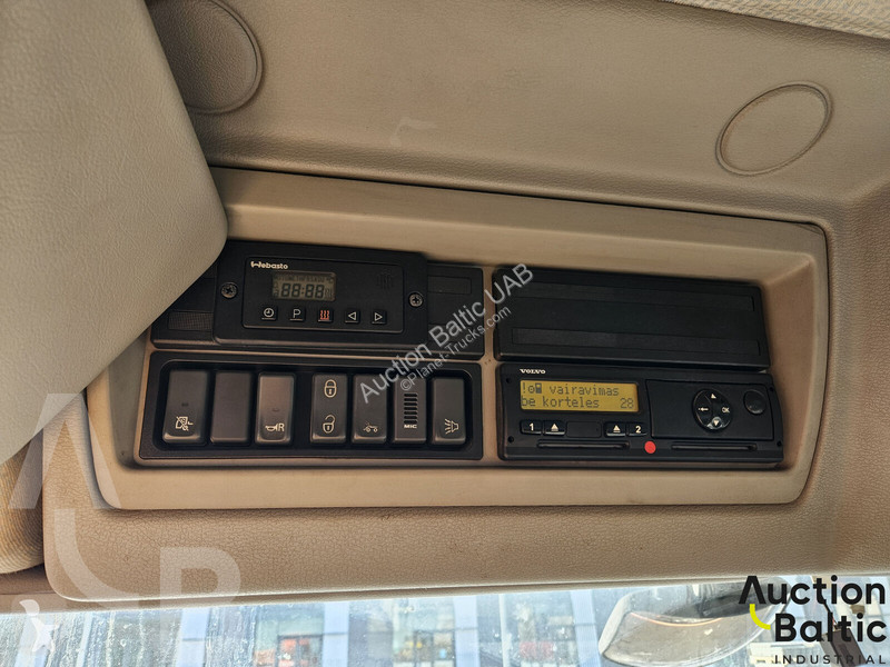 Camion Volvo FL 4X2