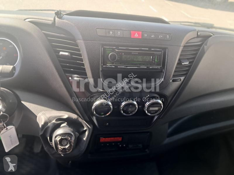 شاحنة Iveco  DAILY 72C16 FRC THK