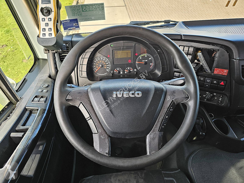 شاحنة Iveco AT410T45 TRAKKER 8X4 INTARDER