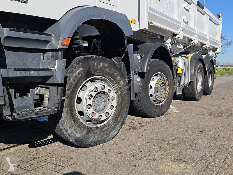 شاحنة Mercedes AROCS 3246