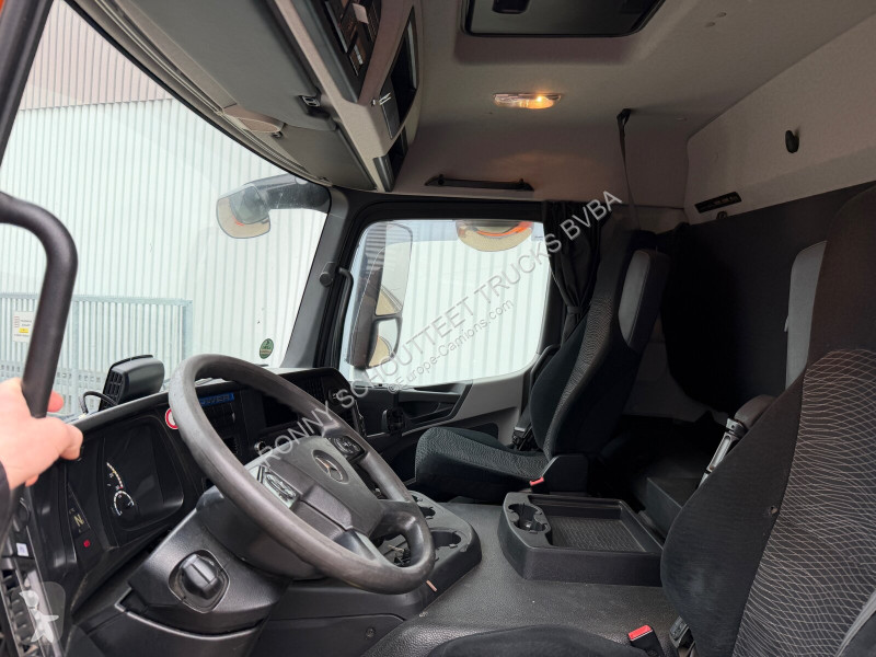 شاحنة Mercedes Antos 1827 L 4x2 Antos 1827/30 L...