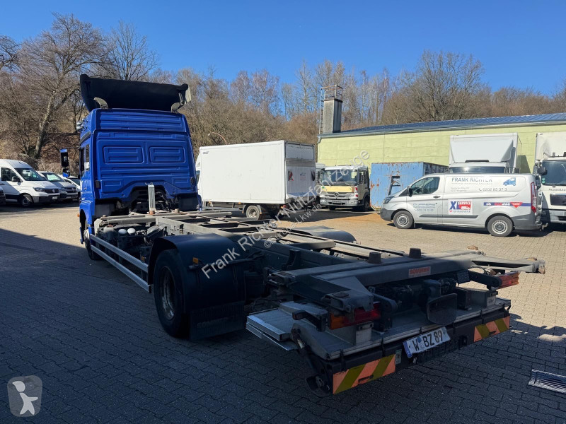 شاحنة Mercedes 1833 7 Sitzplätze, 1. Hand, erst...