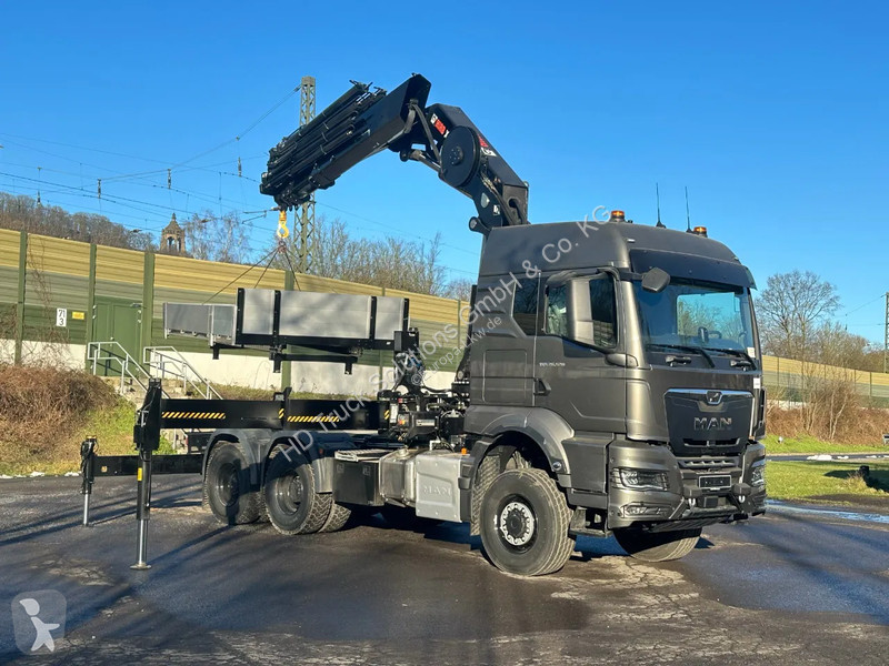 شاحنة MAN 33.540 MAN  33.540 6x6 Kran HIAB...